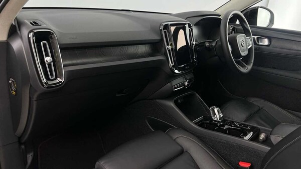 Used Volvo XC40 2022 for sale - 75641114: Photo 6