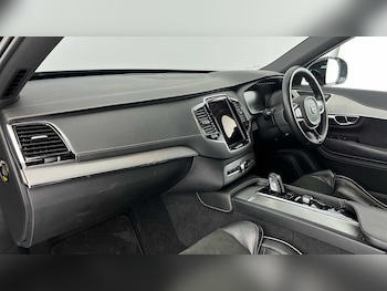 Used Volvo XC90 2022 for sale - 78748125: Photo