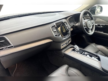Used Volvo XC90 2024 for sale - 76507634: Photo