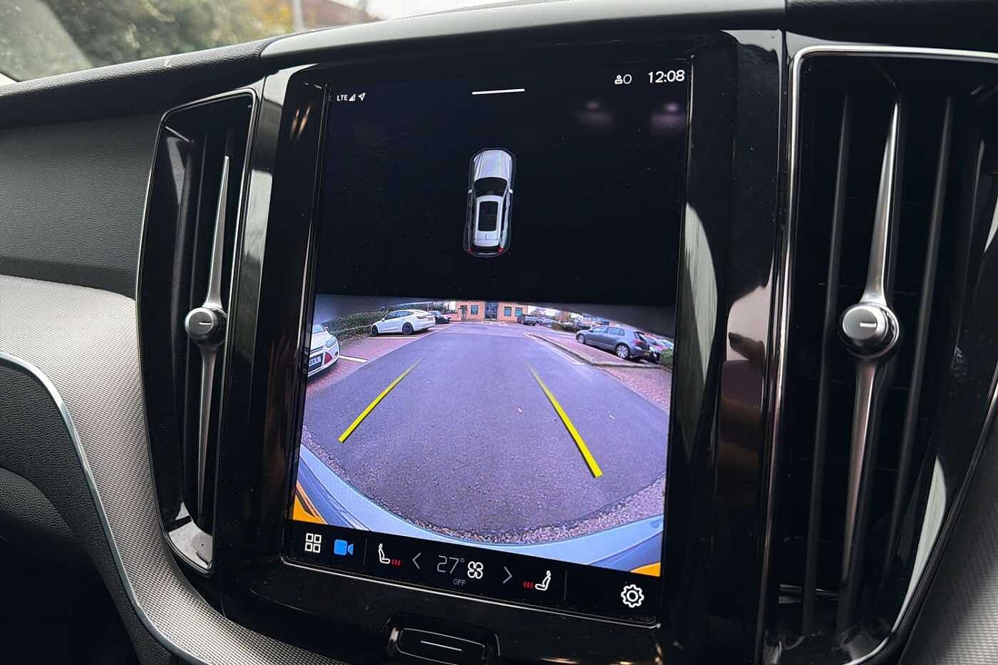 Used Volvo XC60 2022 for sale - 76415194: Photo 16