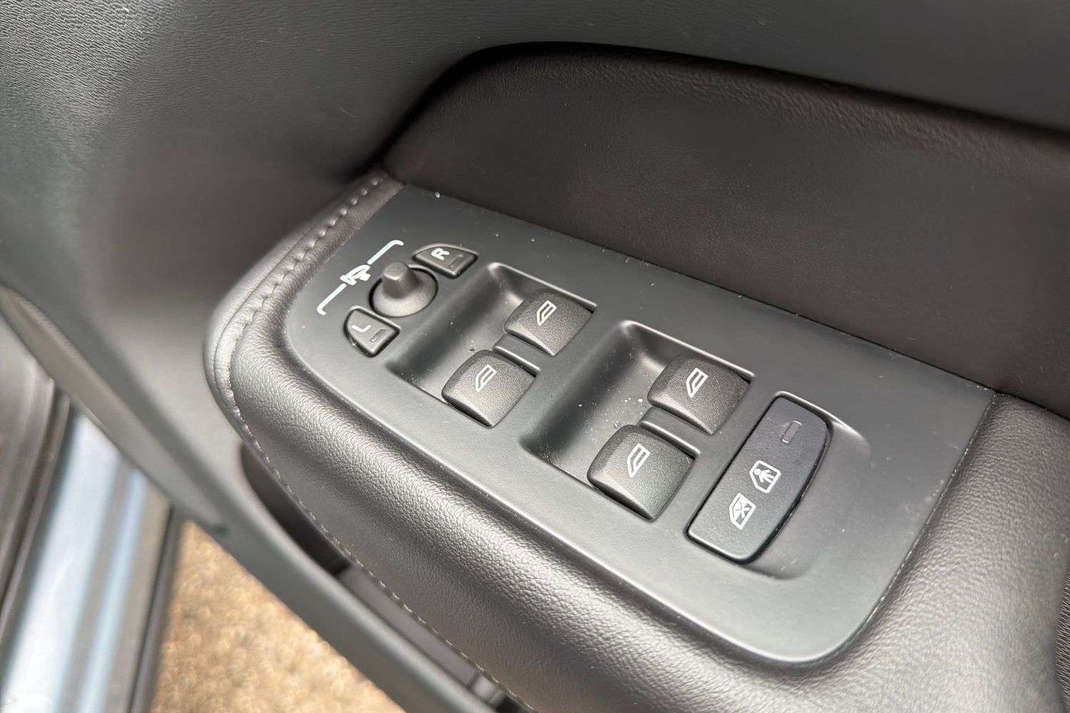 Used Volvo XC60 2022 for sale - 76415194: Photo 24