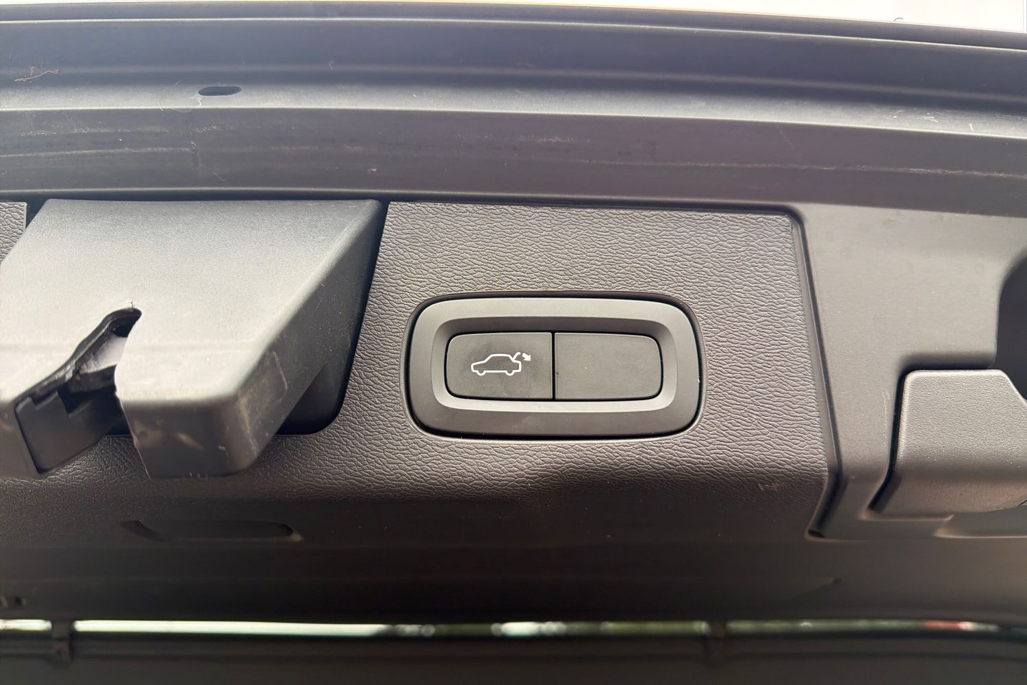 Used Volvo XC60 2022 for sale - 76415194: Photo 31