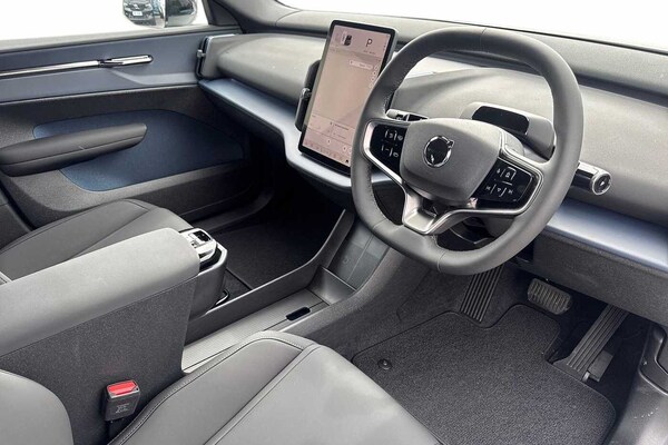 Used Volvo EX30 2025 for sale - 75467832: Photo 10