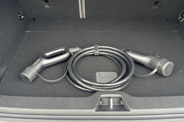 Used Volvo EX30 2025 for sale - 75467832: Photo 37