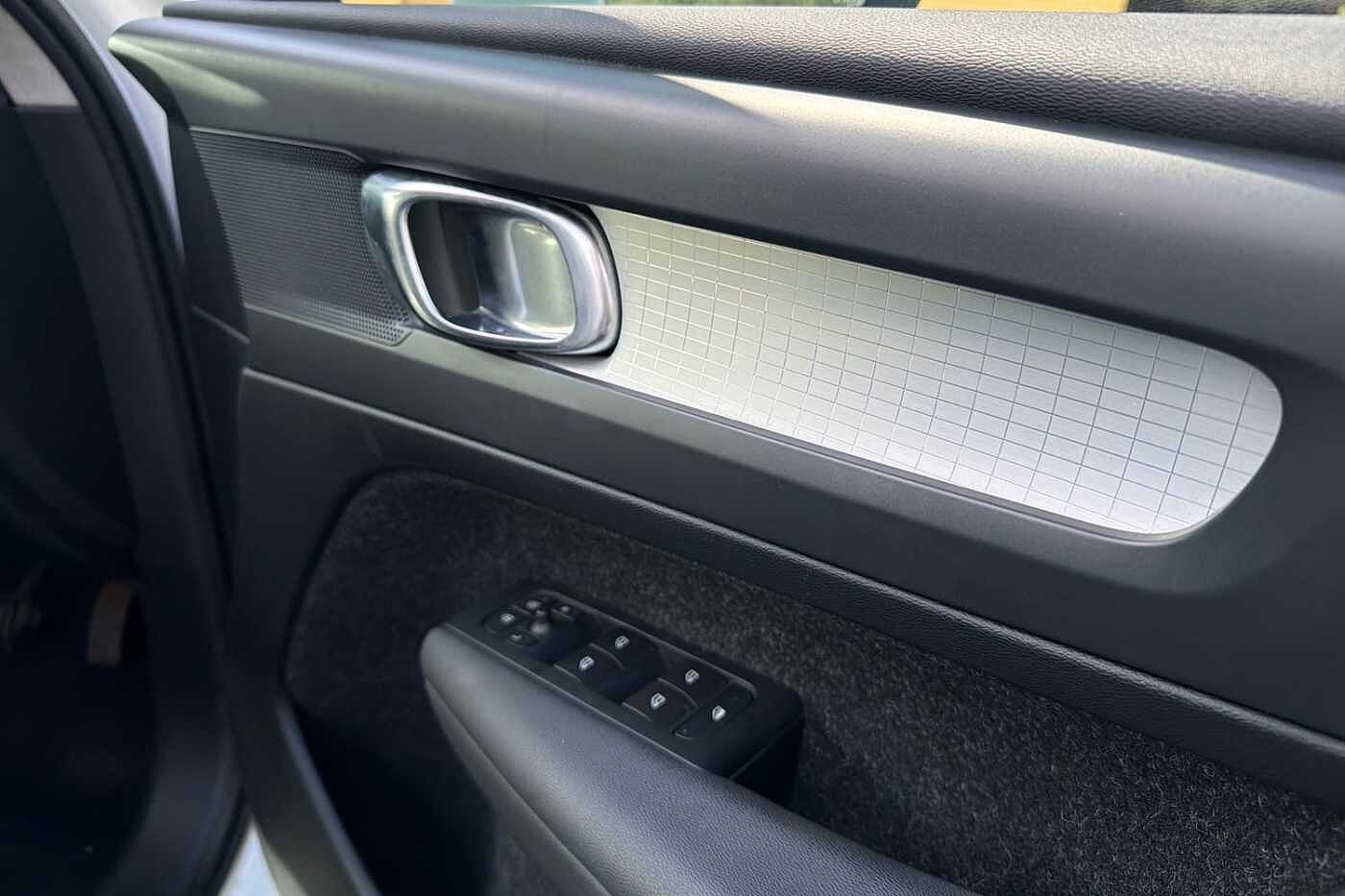 Used Volvo XC40 2019 for sale - 78055269: Photo 28