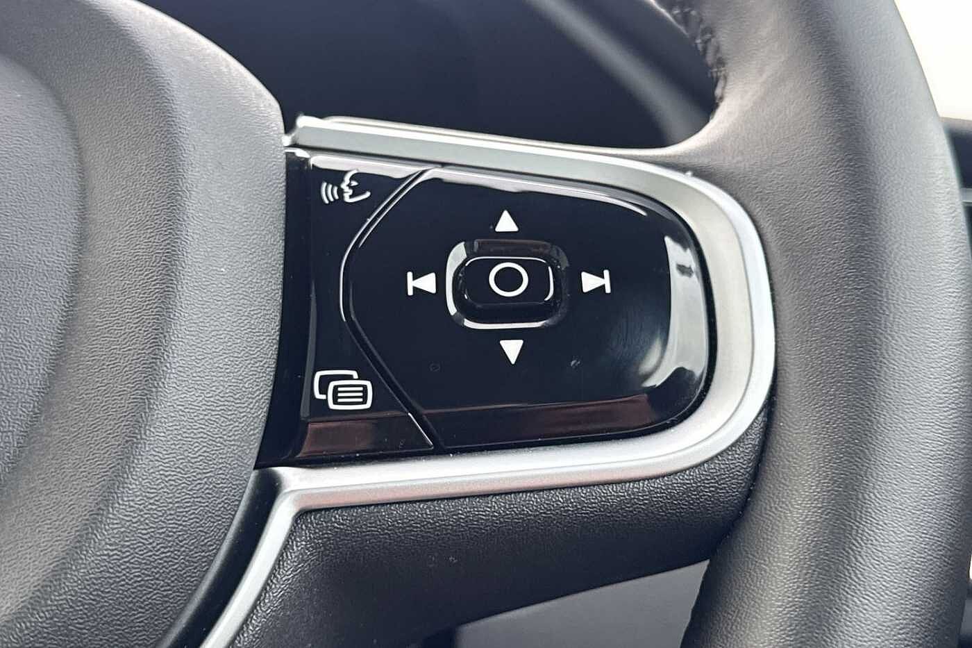 Used Volvo XC60 2025 for sale - 76834874: Photo 12