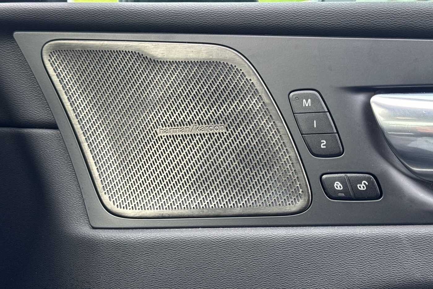 Used Volvo XC60 2025 for sale - 76834874: Photo 31