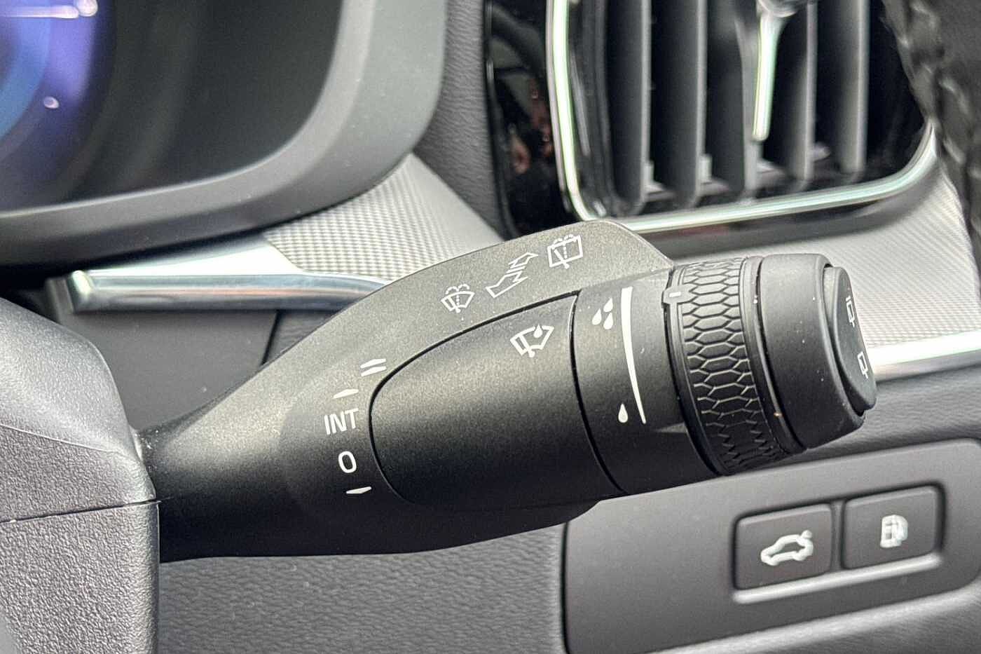 Used Volvo XC60 2025 for sale - 76834874: Photo 40