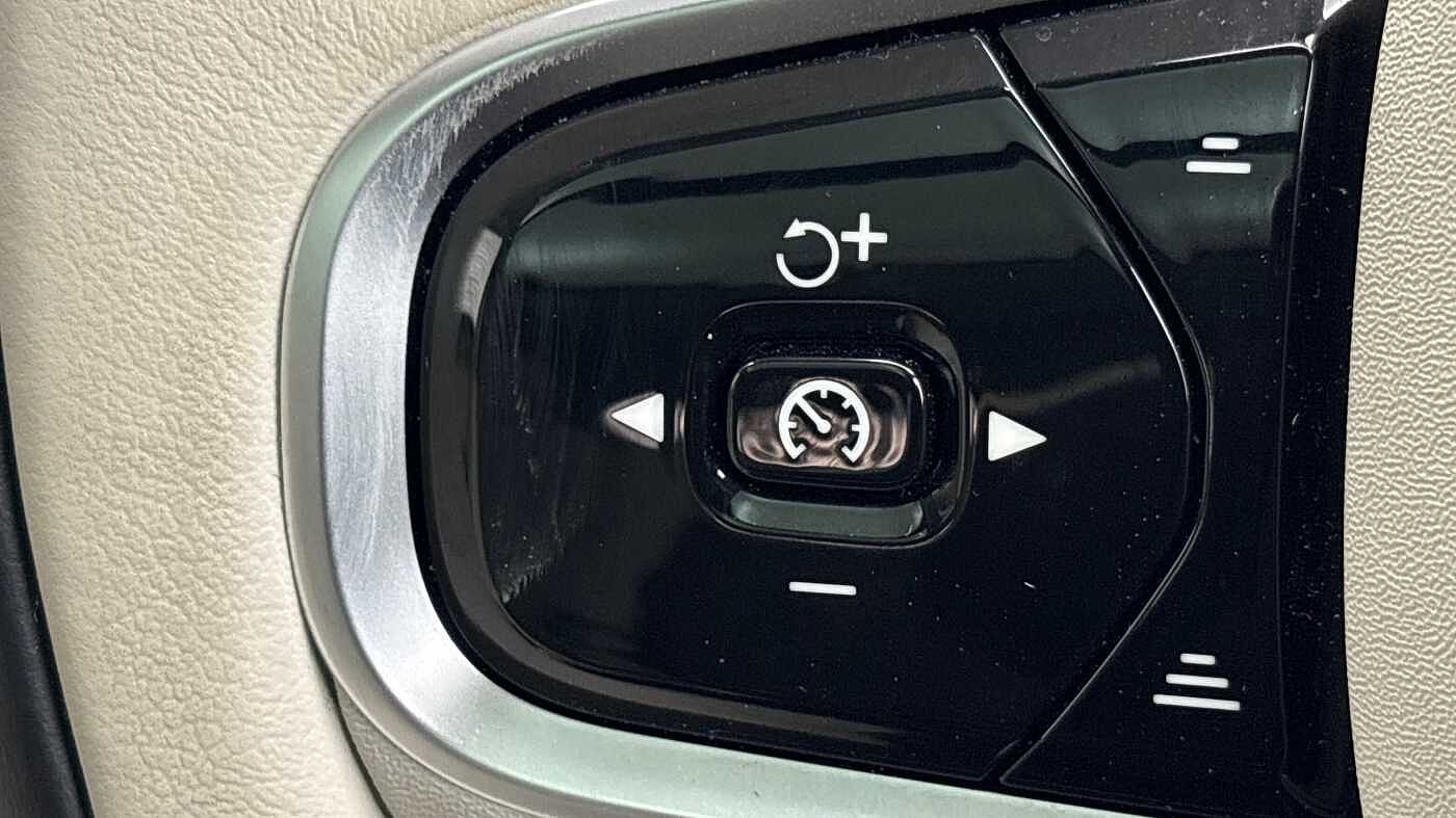 Used Volvo XC90 2025 for sale - 77532079: Photo 31