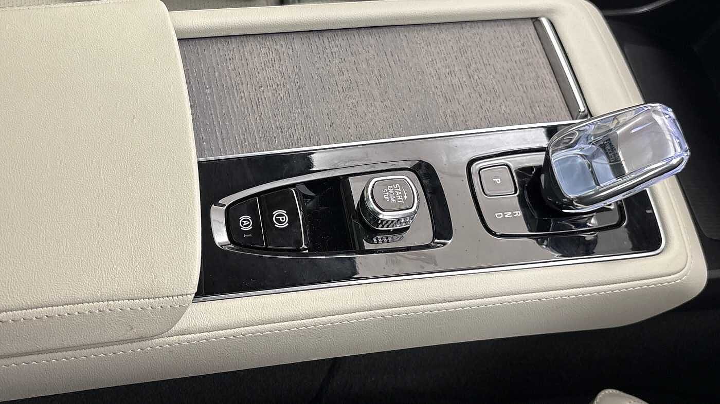 Used Volvo XC90 2025 for sale - 77532079: Photo 32