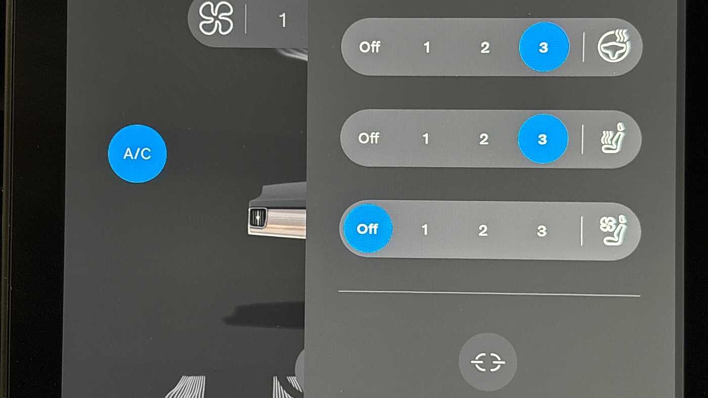 Used Volvo XC90 2025 for sale - 77532079: Photo 41