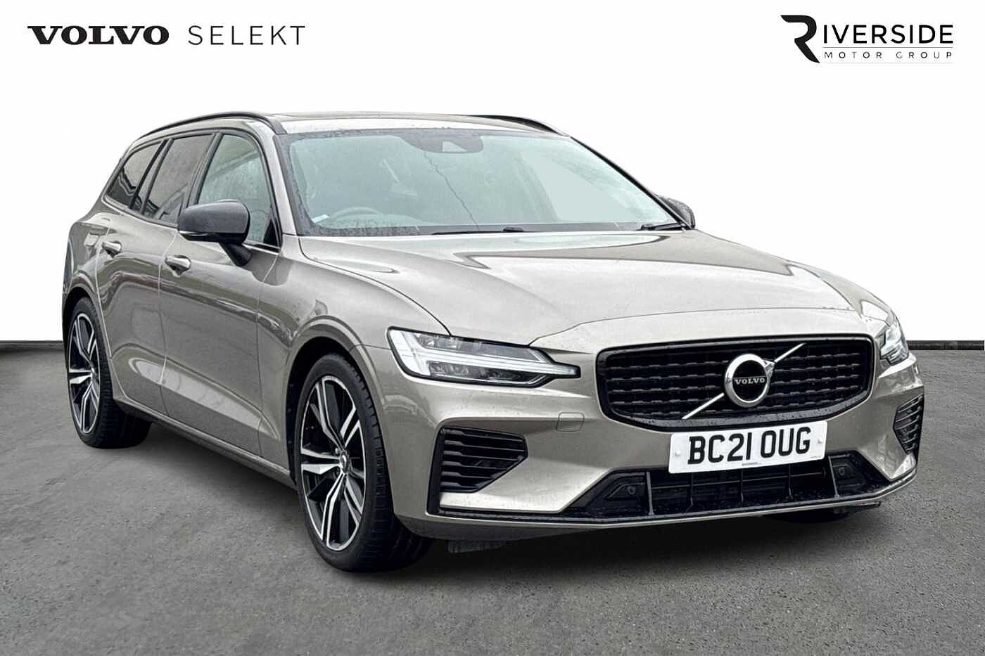 Used Volvo V60 2021 for sale - 76289855: Photo 1