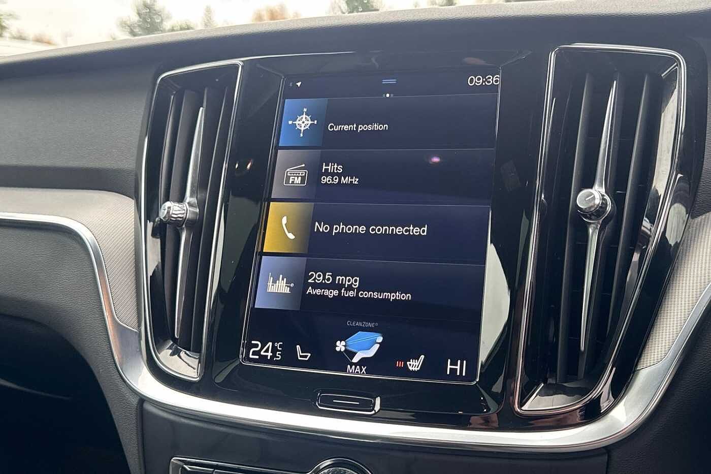 Used Volvo V60 2021 for sale - 76289855: Photo 21