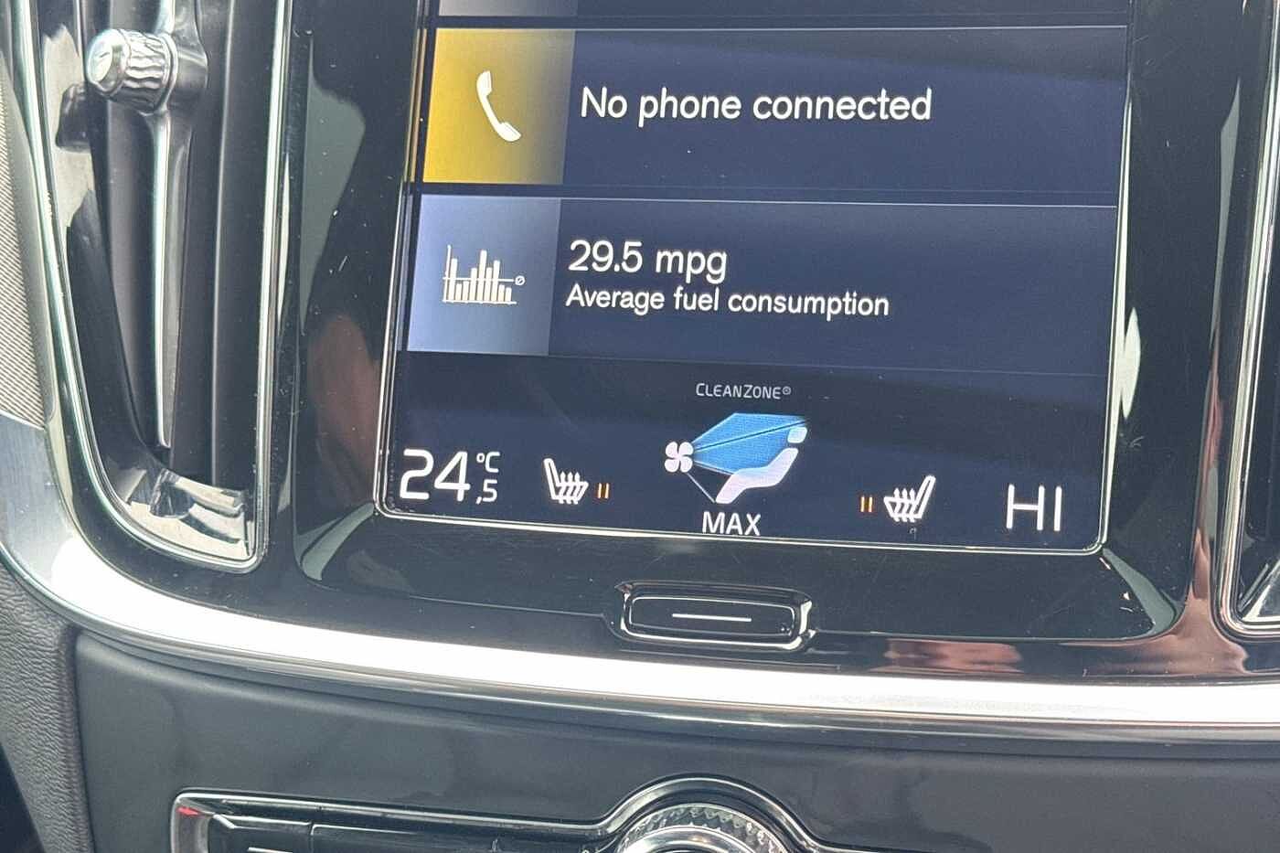 Used Volvo V60 2021 for sale - 76289855: Photo 22