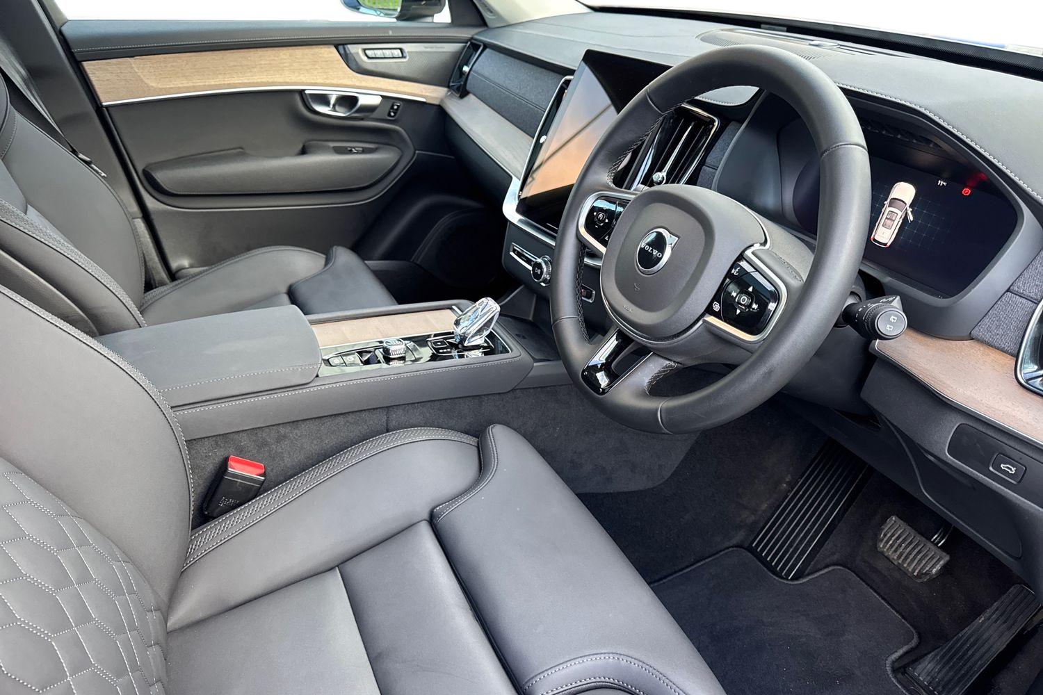 Used Volvo XC90 2025 for sale - 76652351: Photo 10