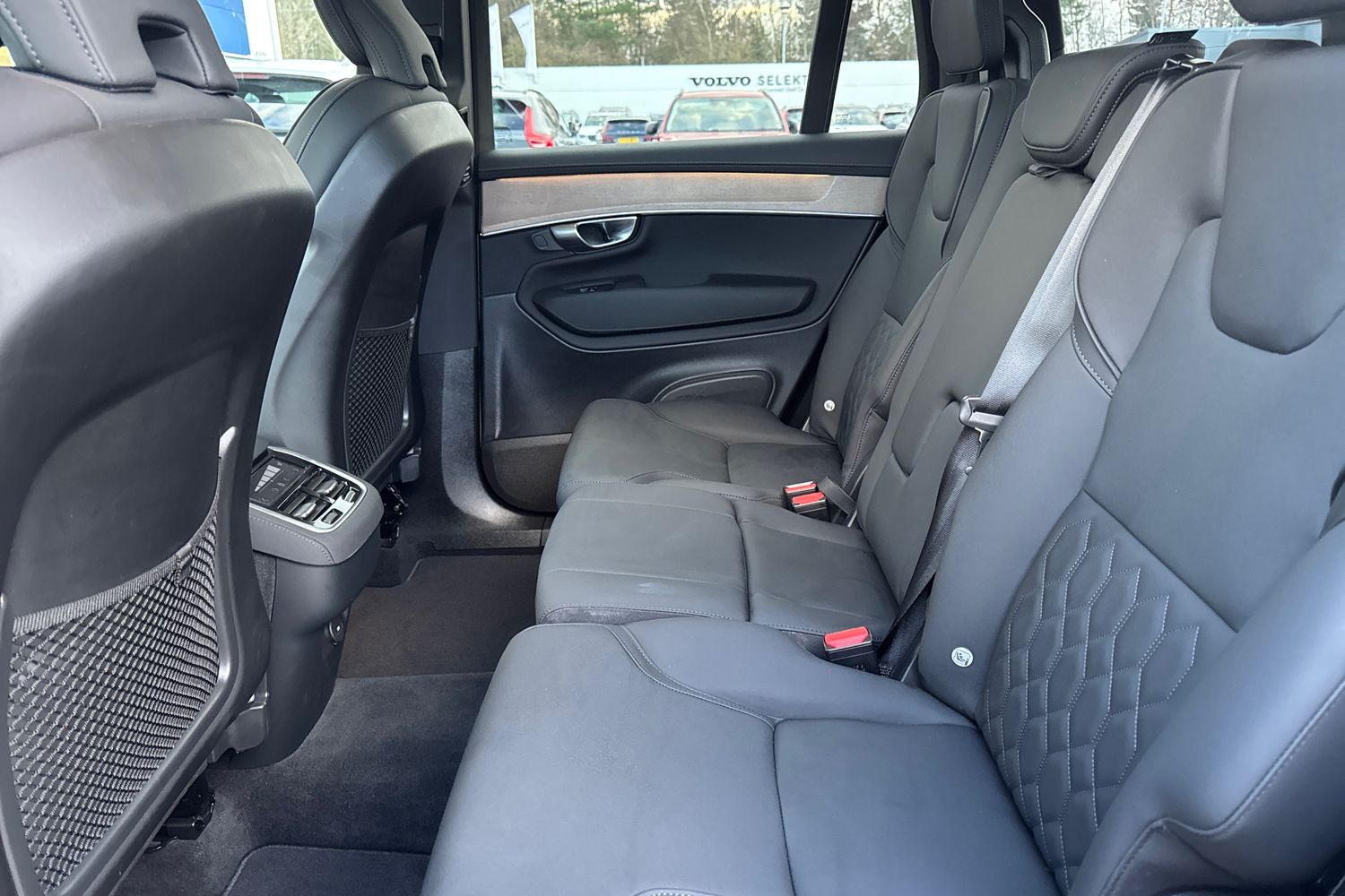 Used Volvo XC90 2025 for sale - 76652351: Photo 17