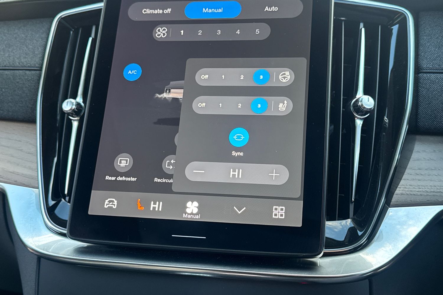 Used Volvo XC90 2025 for sale - 76652351: Photo 24