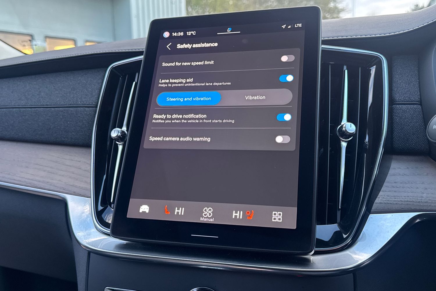 Used Volvo XC90 2025 for sale - 76652351: Photo 26