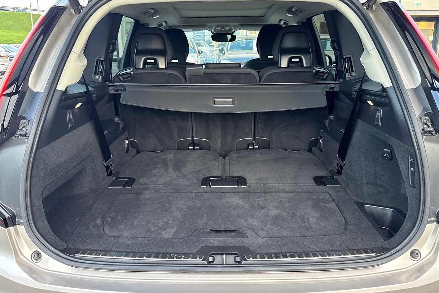 Used Volvo XC90 2025 for sale - 76652351: Photo 9