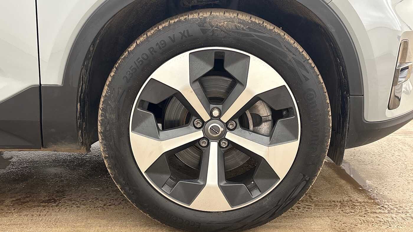 Used Volvo XC40 2025 for sale - 77848060: Photo 16