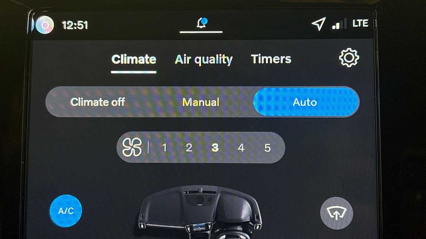 Used Volvo XC40 2025 for sale - 77848060: Photo 38