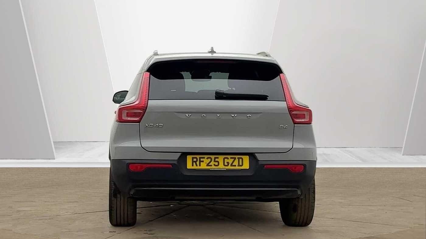 Used Volvo XC40 2025 for sale - 77848060: Photo 4