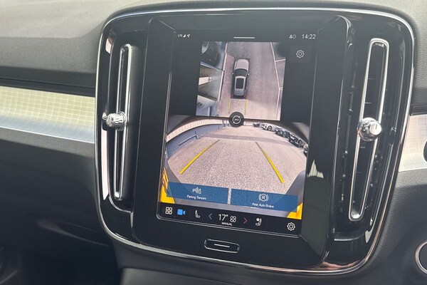 Used Volvo XC40 2024 for sale - 75467950: Photo 16