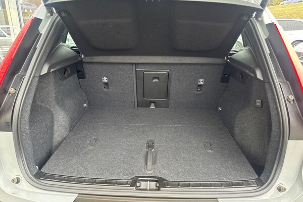 Used Volvo XC40 2024 for sale - 75467950: Photo 8