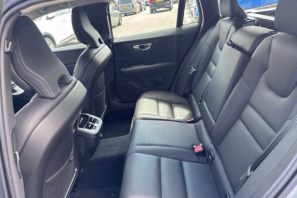 Used Volvo V60 2025 for sale - 75725983: Photo 17