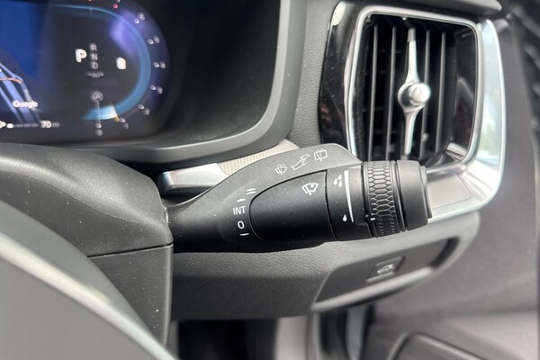 Used Volvo V60 2025 for sale - 75725983: Photo 28