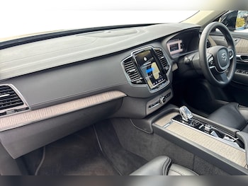 Used Volvo XC90 2023 for sale - 79297255: Photo
