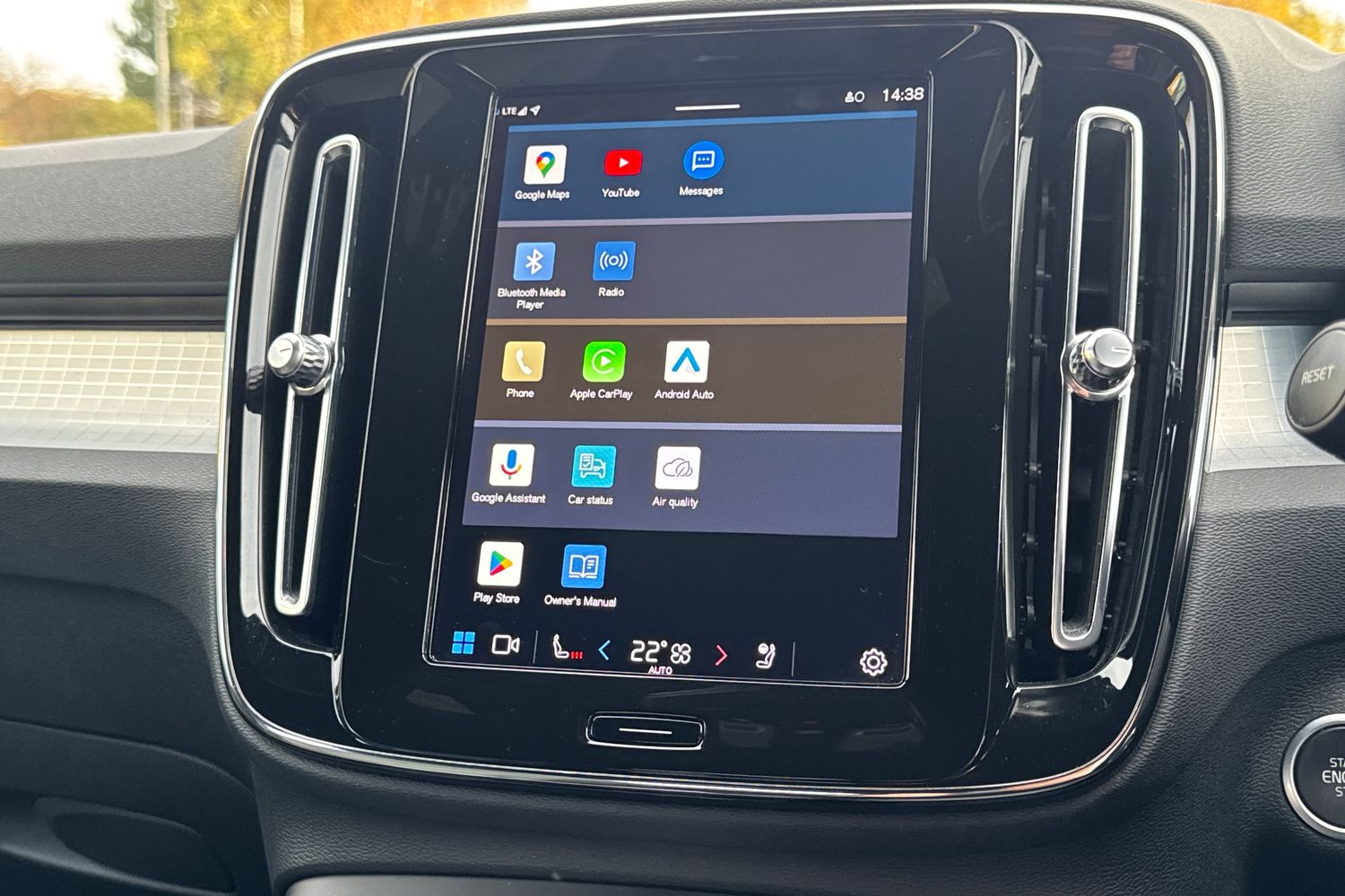 Used Volvo XC40 2022 for sale - 76302305: Photo 21