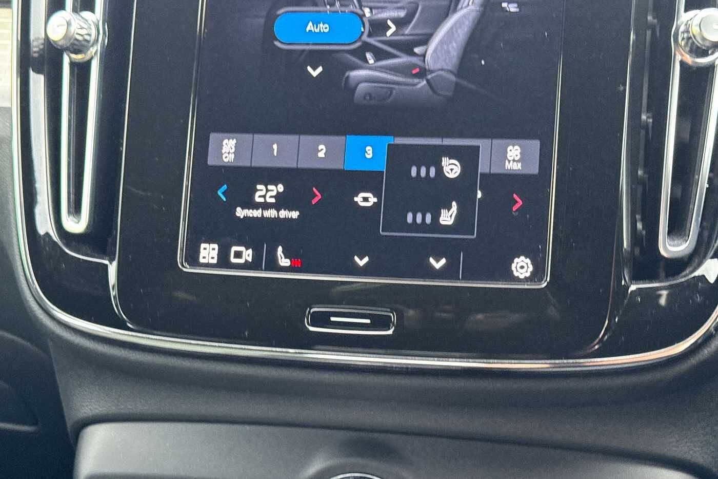 Used Volvo XC40 2022 for sale - 76302305: Photo 23