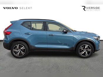Used Volvo XC40 2022 for sale - 76302305: Photo