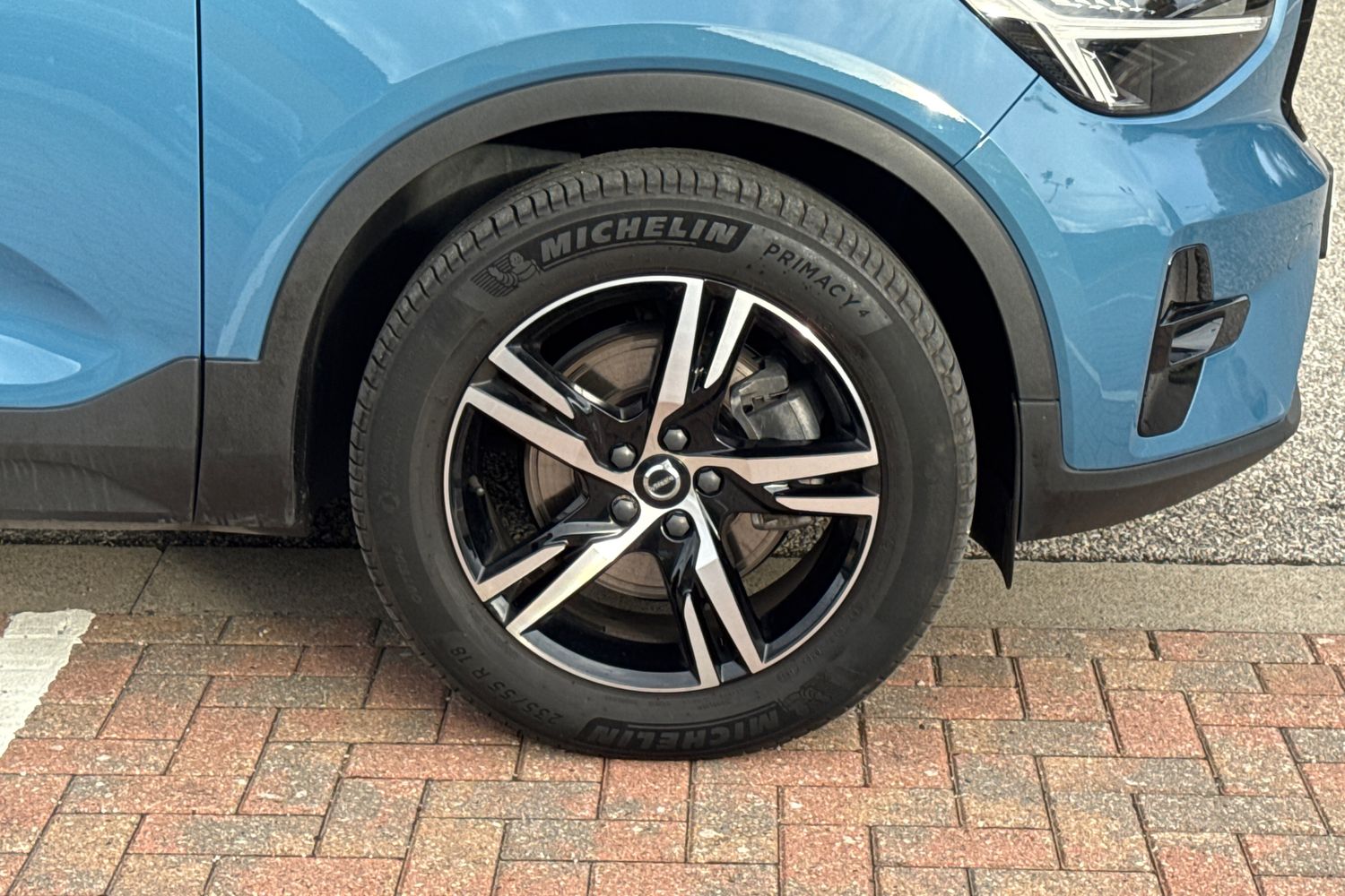 Used Volvo XC40 2022 for sale - 76302305: Photo 5