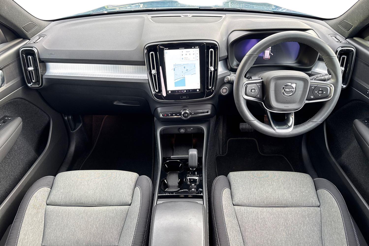 Used Volvo XC40 2022 for sale - 76302305: Photo 6