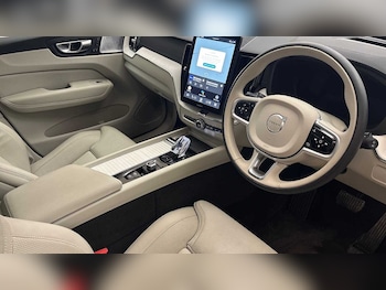 Used Volvo XC60 2025 for sale - 78406534: Photo