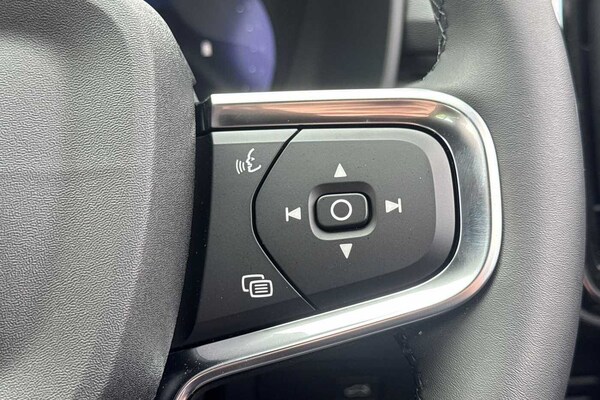 Used Volvo XC40 2025 for sale - 76221699: Photo 12