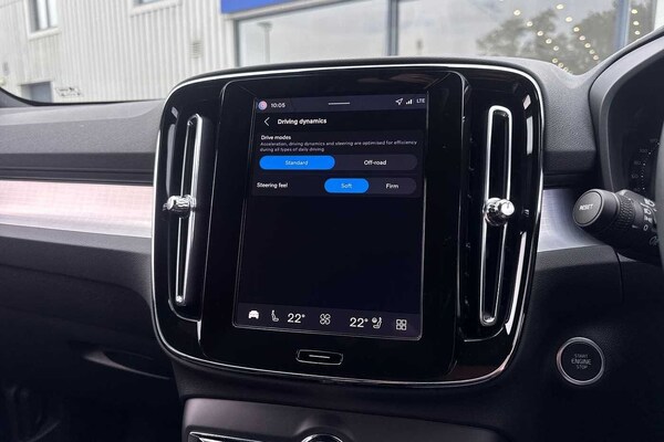 Used Volvo XC40 2025 for sale - 76221699: Photo 26