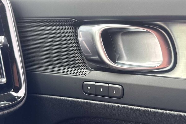 Used Volvo XC40 2025 for sale - 76221699: Photo 31