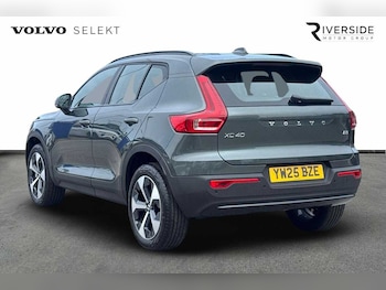 Used Volvo XC40 2025 for sale - 76221699: Photo 3