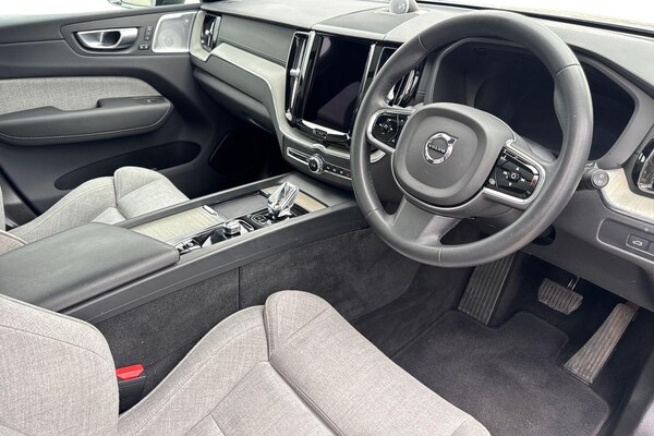 Used Volvo XC60 2023 for sale - 75467533: Photo 10