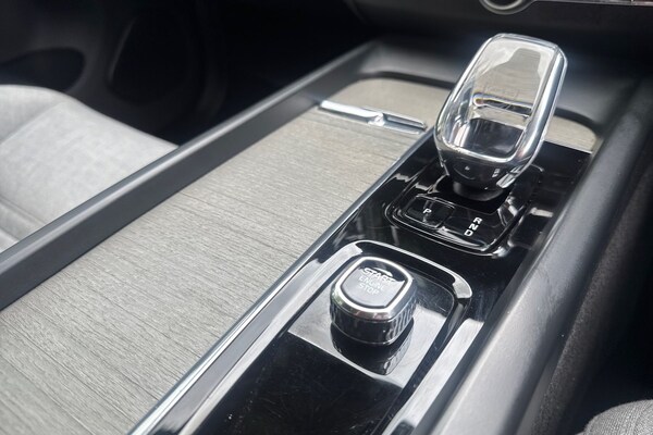 Used Volvo XC60 2023 for sale - 75467533: Photo 13