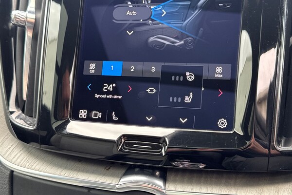 Used Volvo XC60 2023 for sale - 75467533: Photo 23