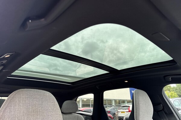 Used Volvo XC60 2023 for sale - 75467533: Photo 33