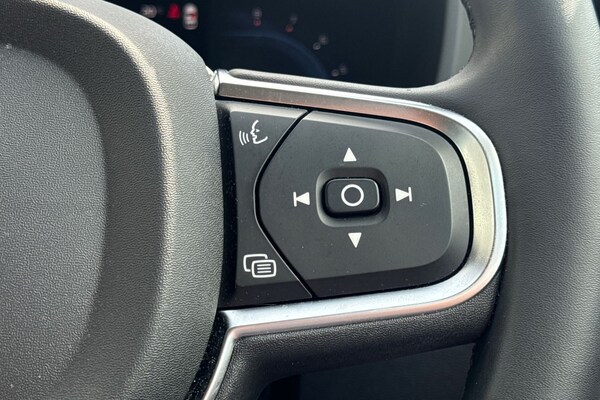 Used Volvo XC60 2024 for sale - 75467438: Photo 12