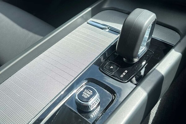 Used Volvo XC60 2024 for sale - 75467438: Photo 13
