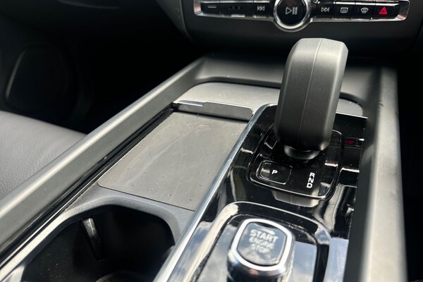 Used Volvo XC60 2024 for sale - 75467438: Photo 28