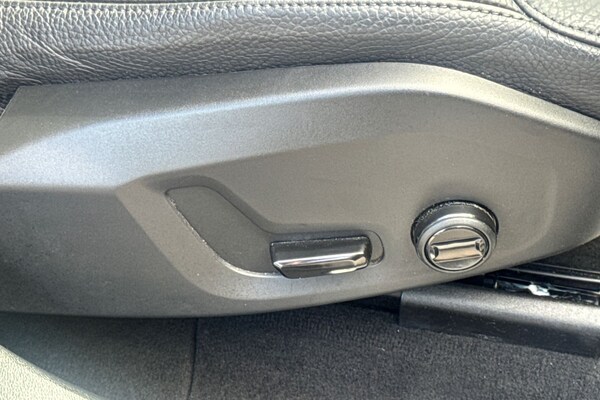 Used Volvo XC60 2024 for sale - 75467438: Photo 31