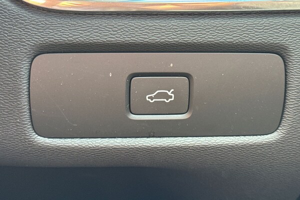 Used Volvo XC60 2024 for sale - 75467438: Photo 36